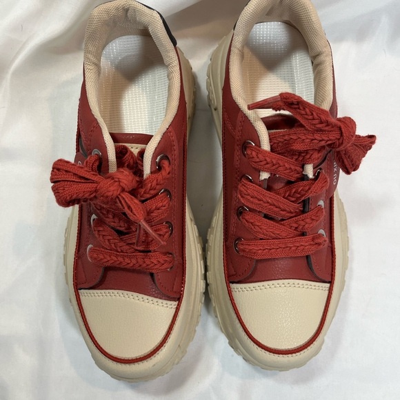 NWOT Burgundy & Tan Platform Sneaker - Picture 3 of 9